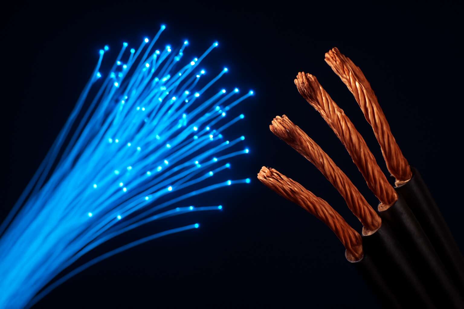 generated_image_69bac9f43fb87.jpg fibre optic cable vs copper
